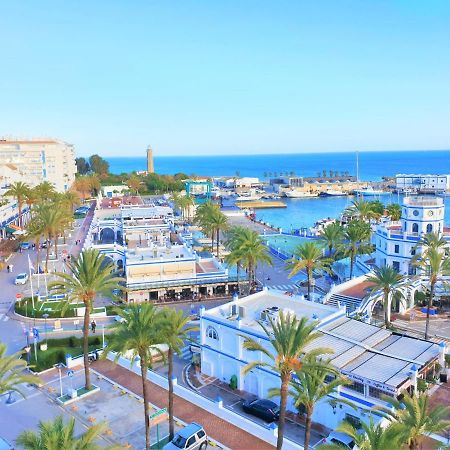 Fabulous Apartment In Front Of Sea & Marina With Incredible Views 埃斯特波纳 外观 照片